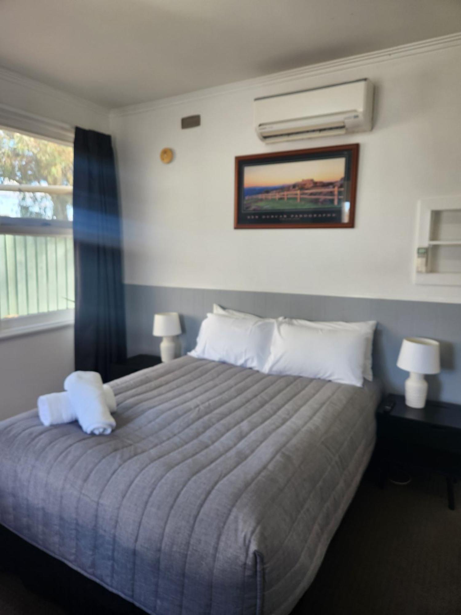 Calder Family Motel Бендиго Екстериор снимка